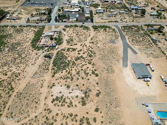3rd image of 214 Paloma Blanca Dr