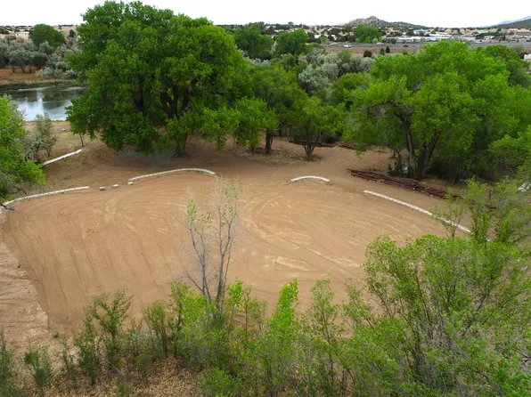 28 Camino Lagunitas, Santa Fe, NM 87507