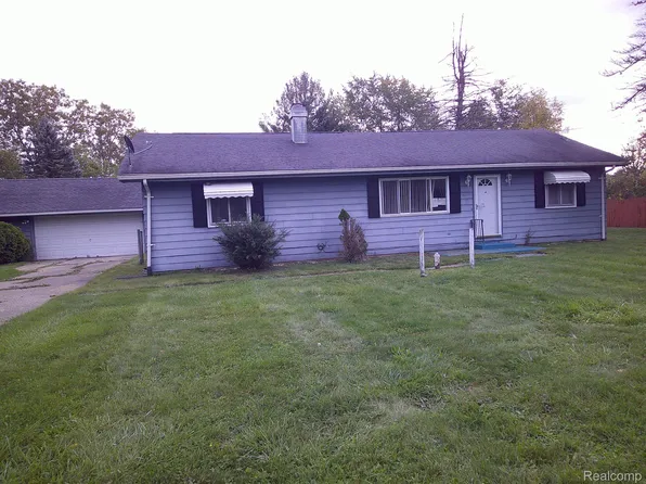 5044 N Linden Rd, Flint, MI 48504
