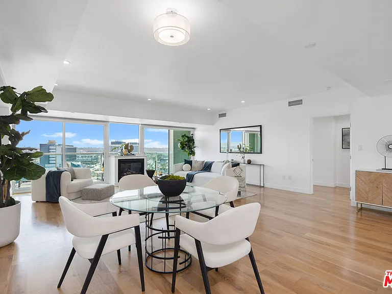13600 Marina Pointe Dr #1507 — Photo 6