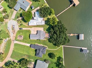 114 Baker B Ranch Rd, Trinidad, TX 75163