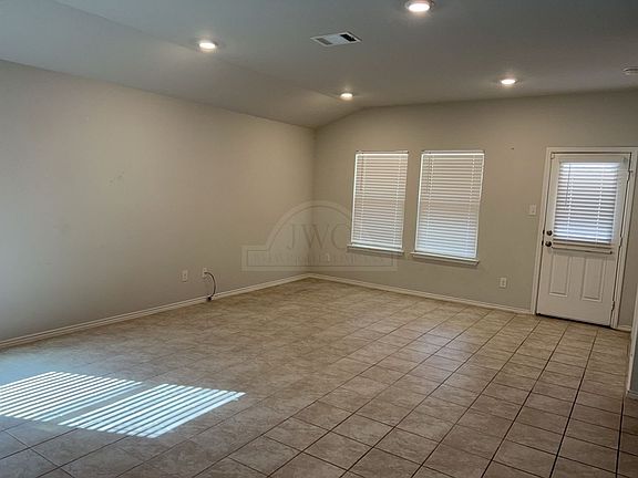 4th image of 9621 Malkier Dr