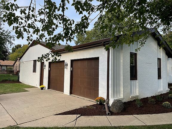 5th image of 6400 Seminole Dr