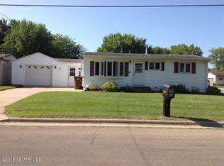 702 Pilot St, Albert Lea, MN 56007