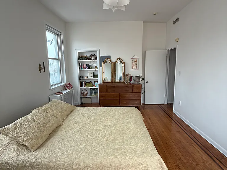 1514 S 8th St #2 — Photo 9