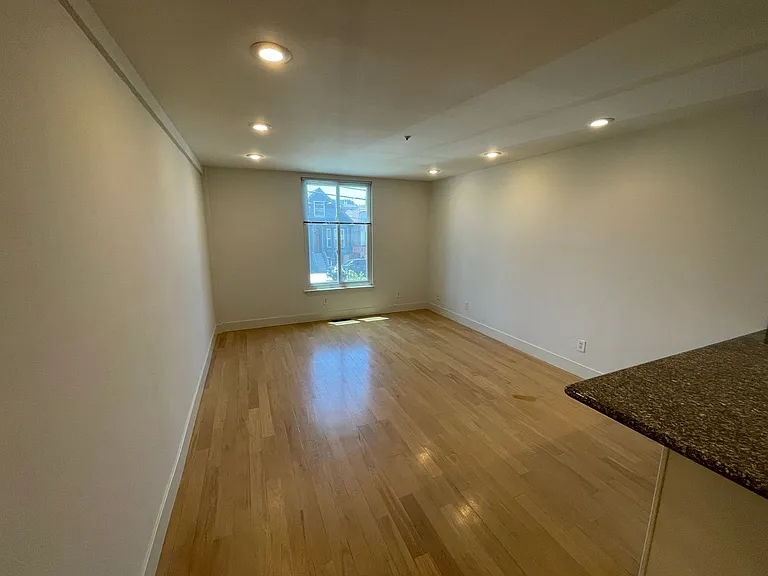 1670 Kirkwood Ave #1329R — Photo 4