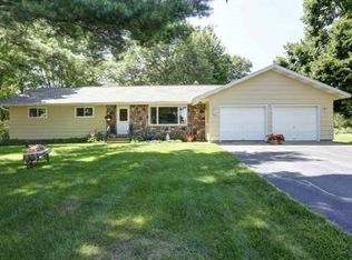 2047 James St, Mosinee, WI 54455