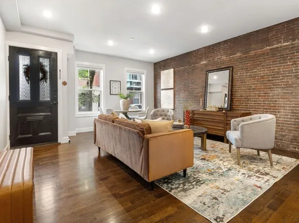 62-64 Elm St #1, Charlestown, MA 02129