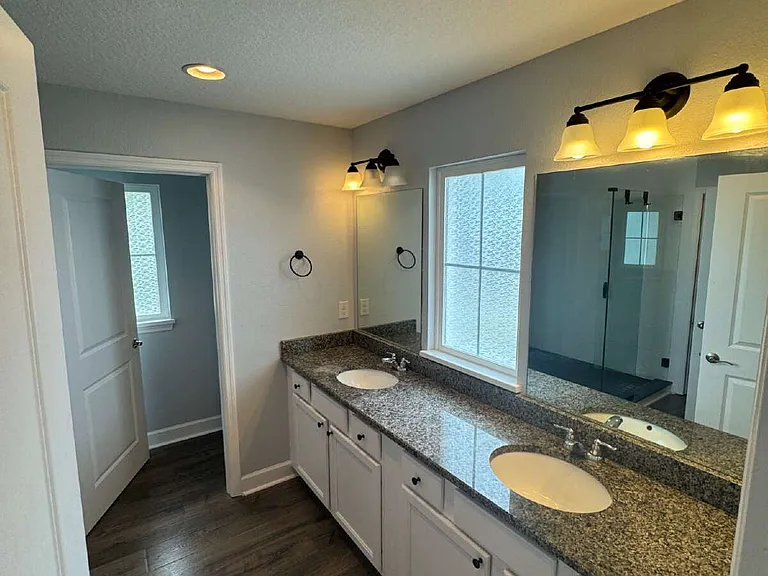 3701 W Carmen St #6 — Photo 19
