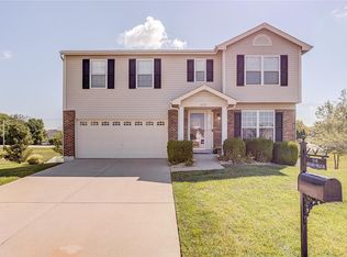 2760 Cheyenne Wells Dr, Shiloh, IL 62221
