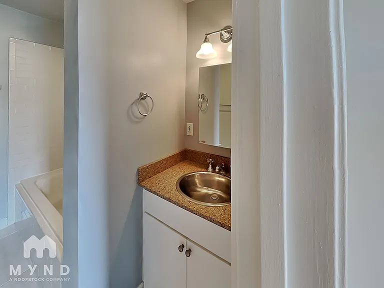 326 Nelson St SW #401 — Photo 10