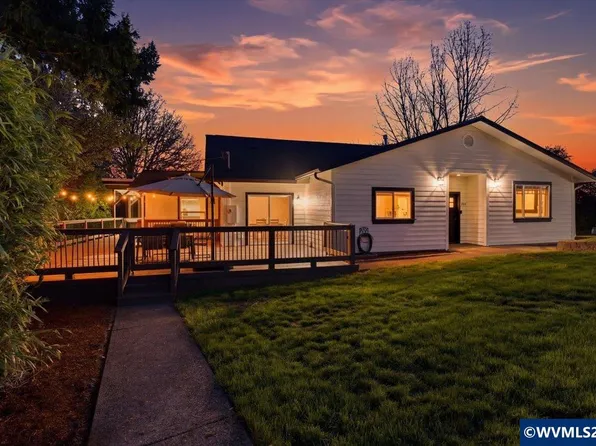 241 Kouns Dr NW, Albany, OR 97321