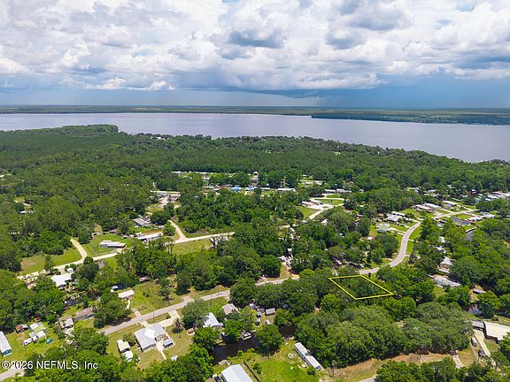 3rd image of 257 TARPON Boulevard
