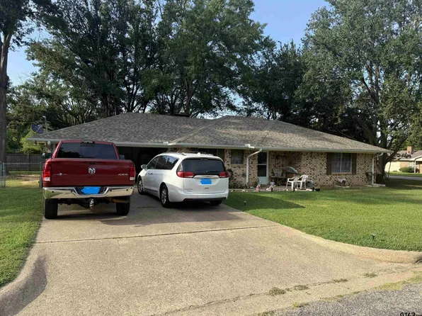1205 Langford Ln, Whitehouse, TX 75791