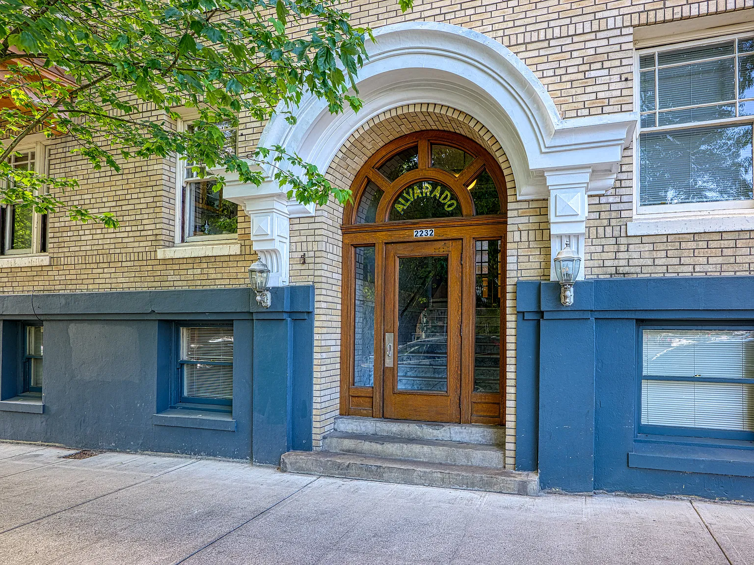 1 bed, 839 sqft, $1,575 — Photo 2