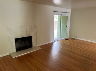 5701 Holstein Way, Sacramento, CA 95822
