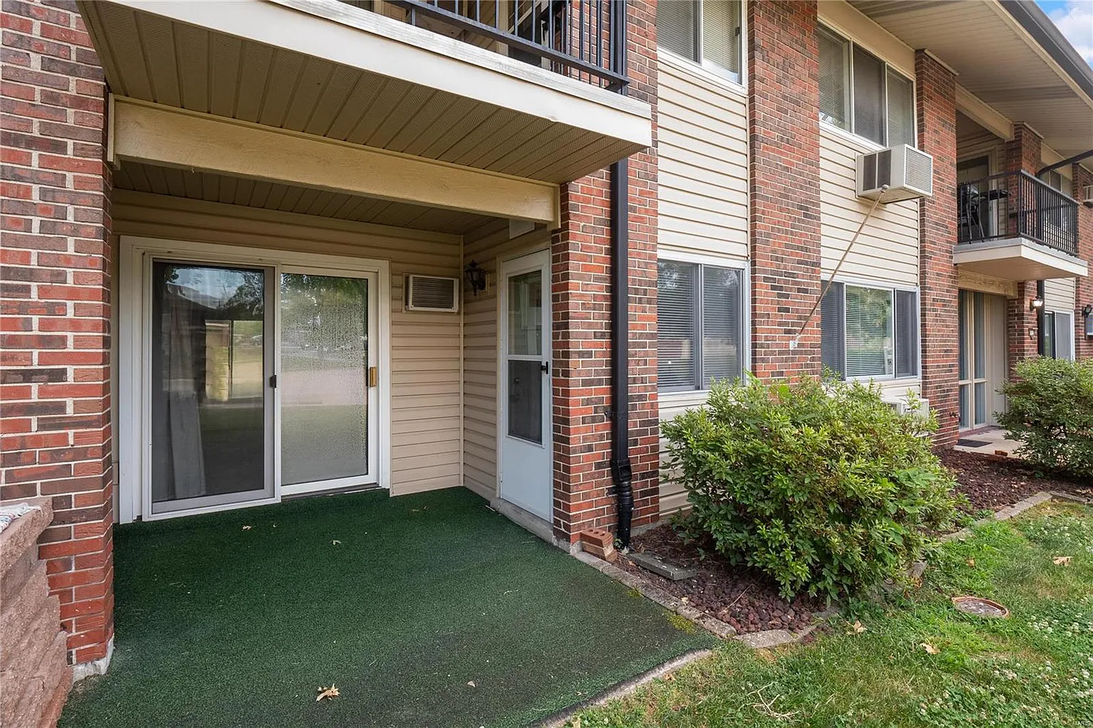 9012 Villaridge Ct APT A photo 1
