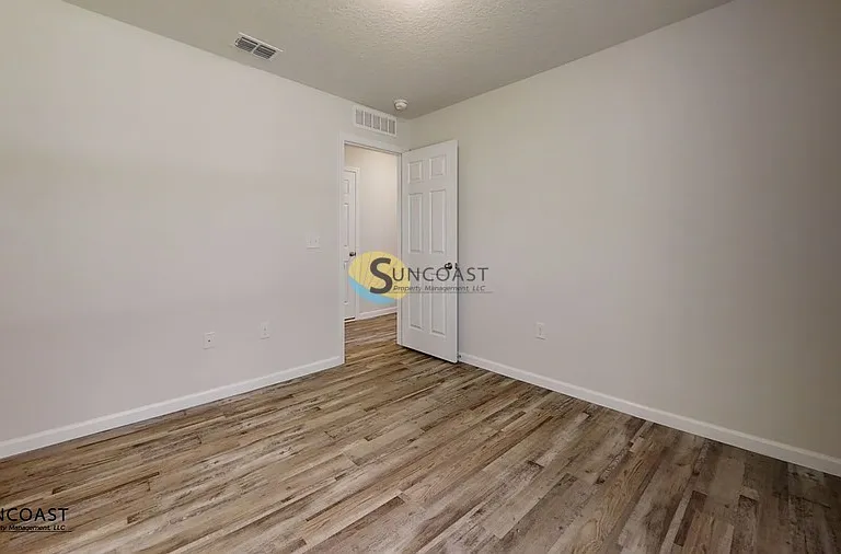 8 Union Ct #B — Photo 12