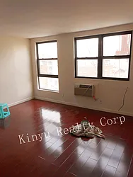 Rented by Kinyu Realty