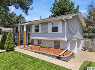 2100 W Sumner St, Lincoln, NE 68522