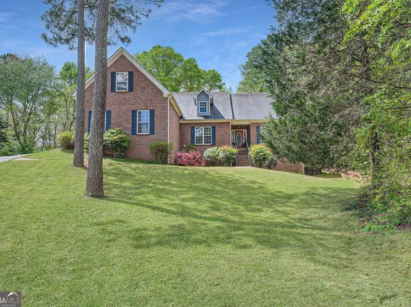 160 River Birch Dr, Oxford, GA 30054