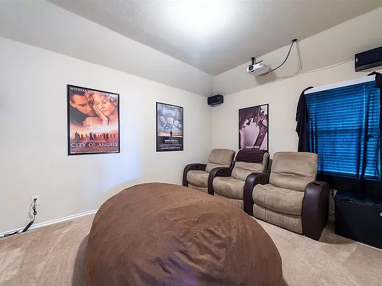1701 Twin Hills Way — Photo 16