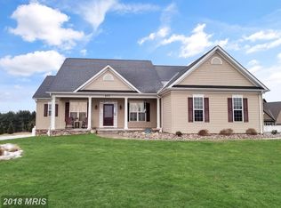625 Diana Dr, Sykesville, MD 21784