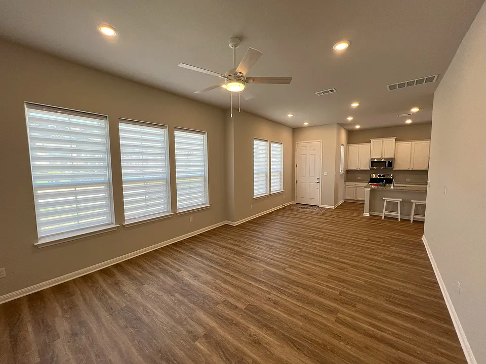 1020 Vista View Dr #802