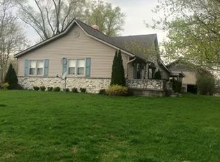 312 W 1550 N, Summitville, IN 46070