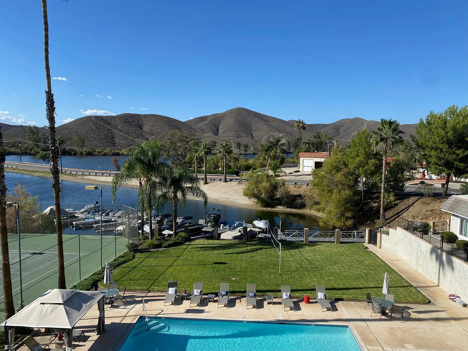 3 bed, 1650 sqft, $3,275 — Photo 4