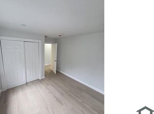8 James St, New Brunswick, NJ 08901