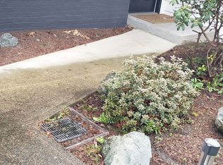 1208 Crescent Dr #1208, Oak Harbor, WA 98277