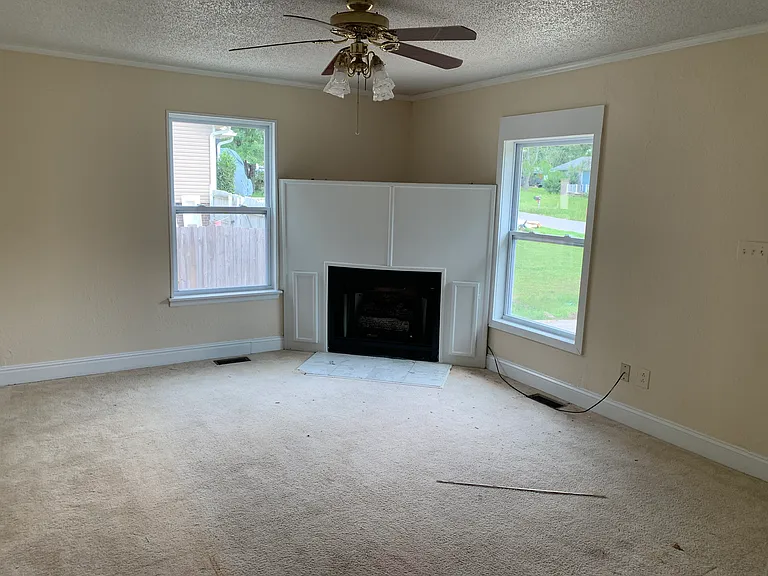 125 Hudson Dr NW — Photo 7