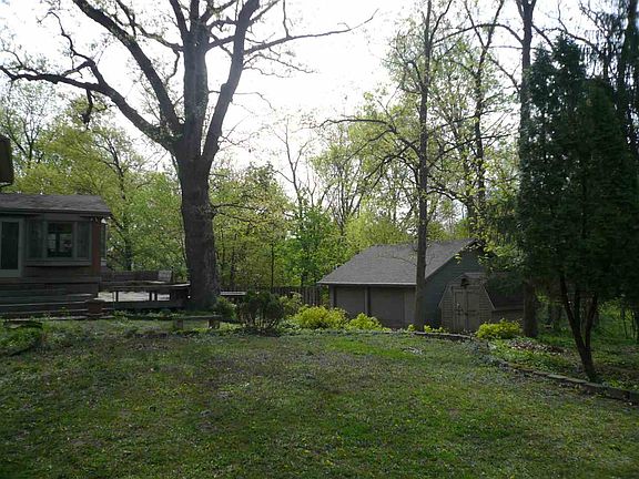 4th image of 1210 34th Avenue Dr