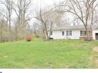 229 Dickert Rd, Quakertown, PA 18951