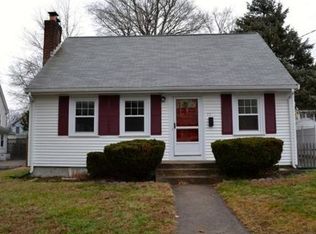 33 Eleanor St, Dedham, MA 02026