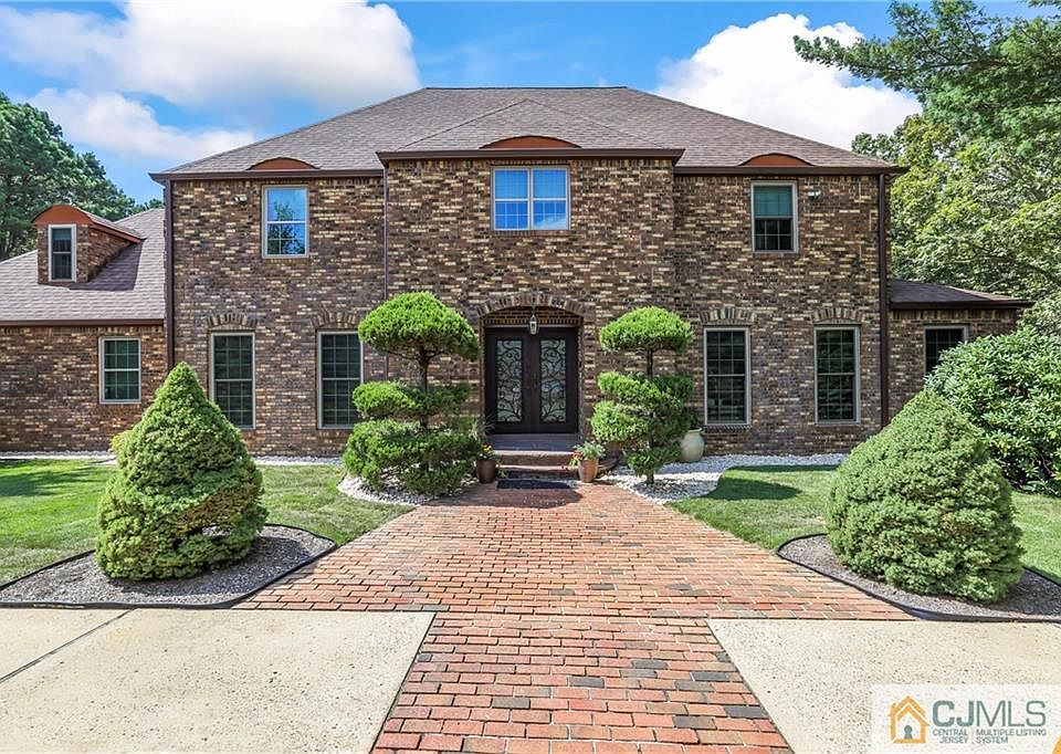 224 Old Rd, Monroe Township, NJ 08831 Zillow