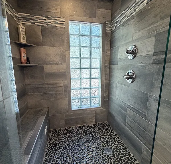 845 Illinois St — Photo 24
