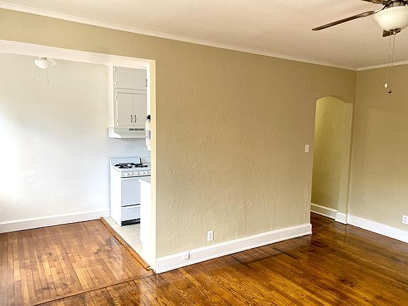 Kitchen/Living Room 1