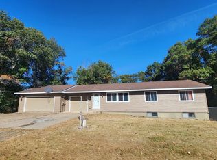 855 313th Ln NE, Cambridge, MN 55008