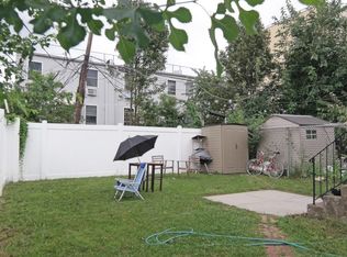 138 Linden St, Brooklyn, NY 11221