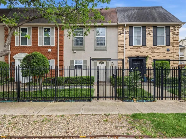 2727 Shelby Ave APT D, Dallas, TX 75219