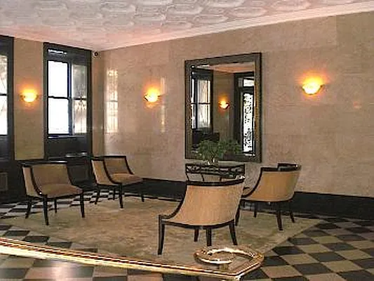 Sold by Corcoran | media 19