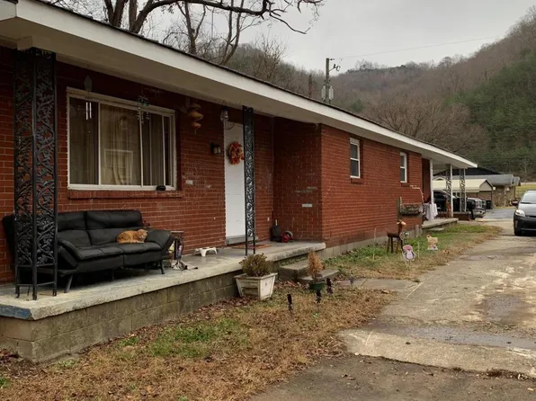 139 Shawnee Trl, Pikeville, KY 41501