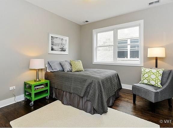 3rd image of 4843 N Winthrop Ave Unit 3S