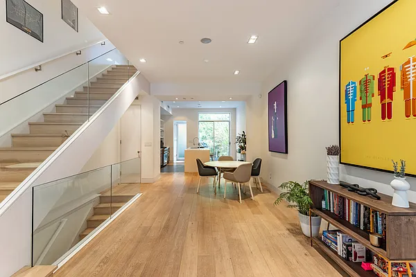 Rented by Rove Travel LLC | media 8