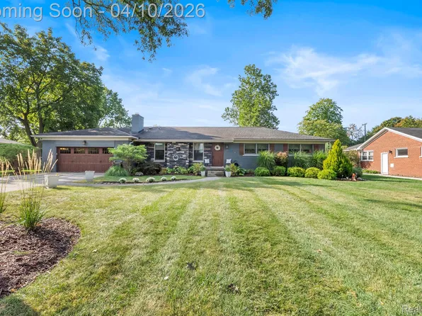 31700 Nixon St, Beverly Hills, MI 48025