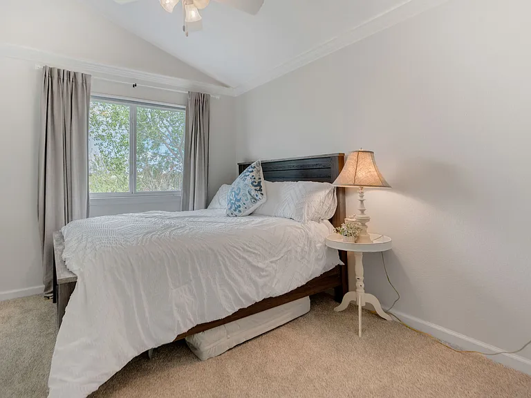 5001 N Blazingstar Trl — Photo 37
