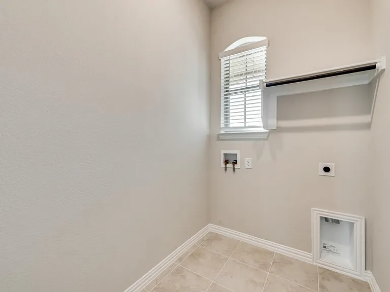 1127 Mesa St — Photo 19