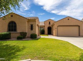 4282 S Summit St, Gilbert, AZ 85297